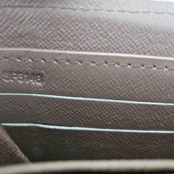 LV Zippy wallet - Picture 5 of 6